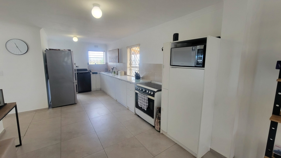 3 Bedroom Property for Sale in Silversands Western Cape